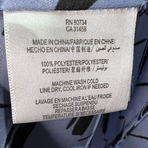 BCBG Bleach Blue Wrap Blouse Size Large - Picture 11 of 16